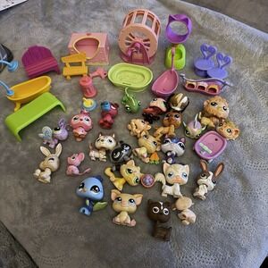 Littlest Pet Shop LPS Lot 20+ Pets Dogs Cats Accessories Bundle